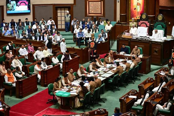 MP Assembly Session: विधानसभा में फायर सेफ्टी कानून पास, कैलाश विजयवर्गीय बोले- जन-धन की हानि होगी कम